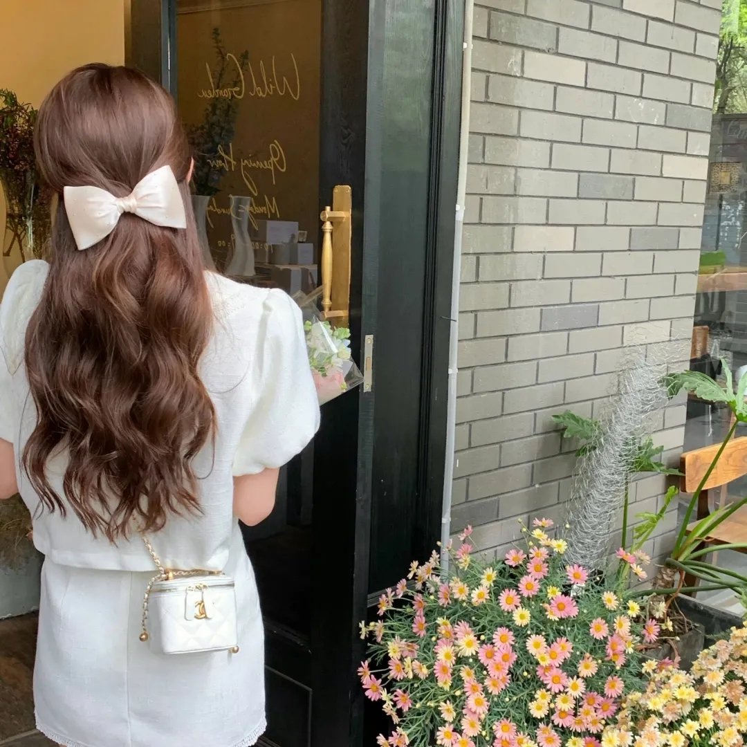 彩凤伴金龙